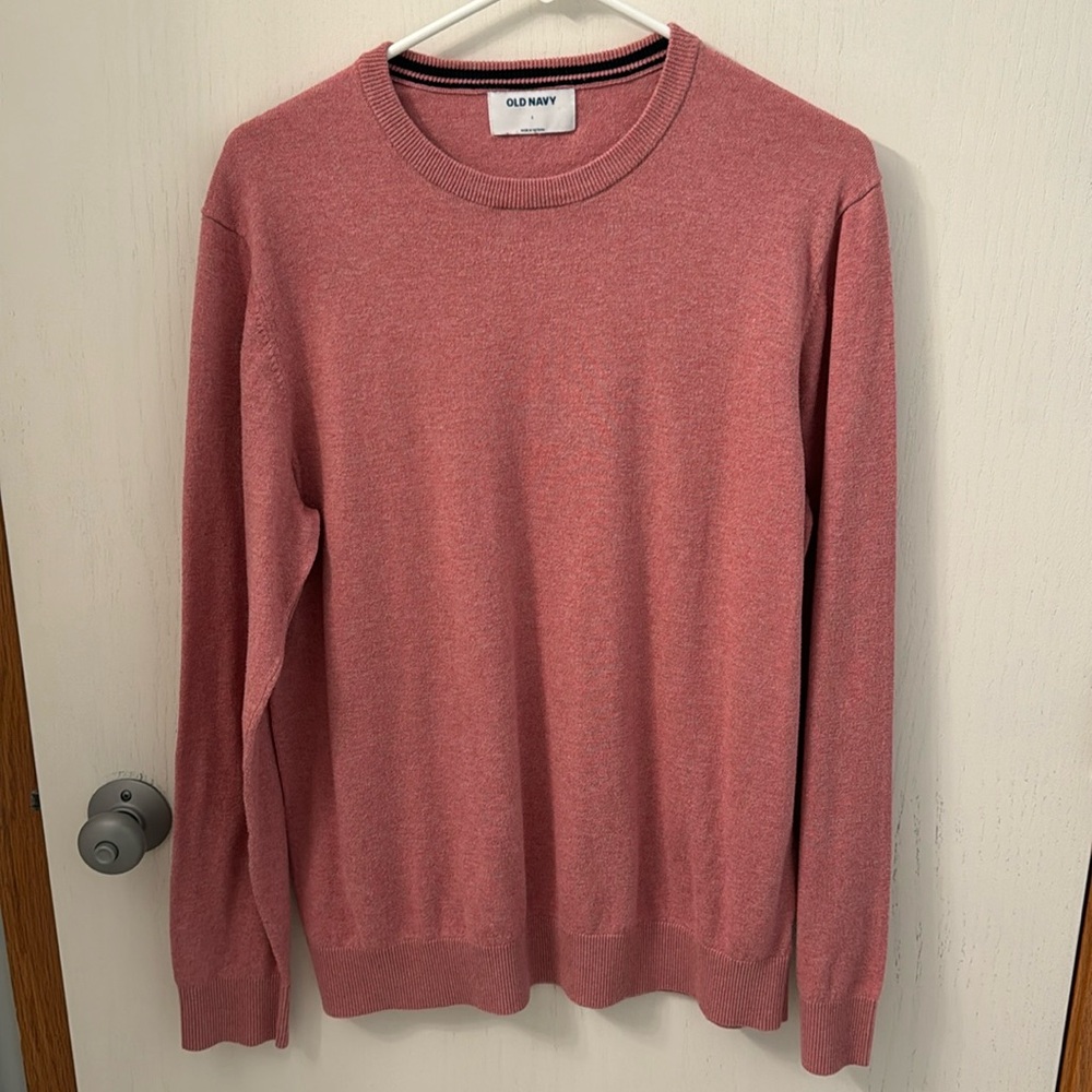 Men’s Old Navy Large Pink Sweater